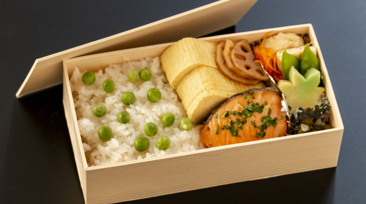 行楽弁当　深緑